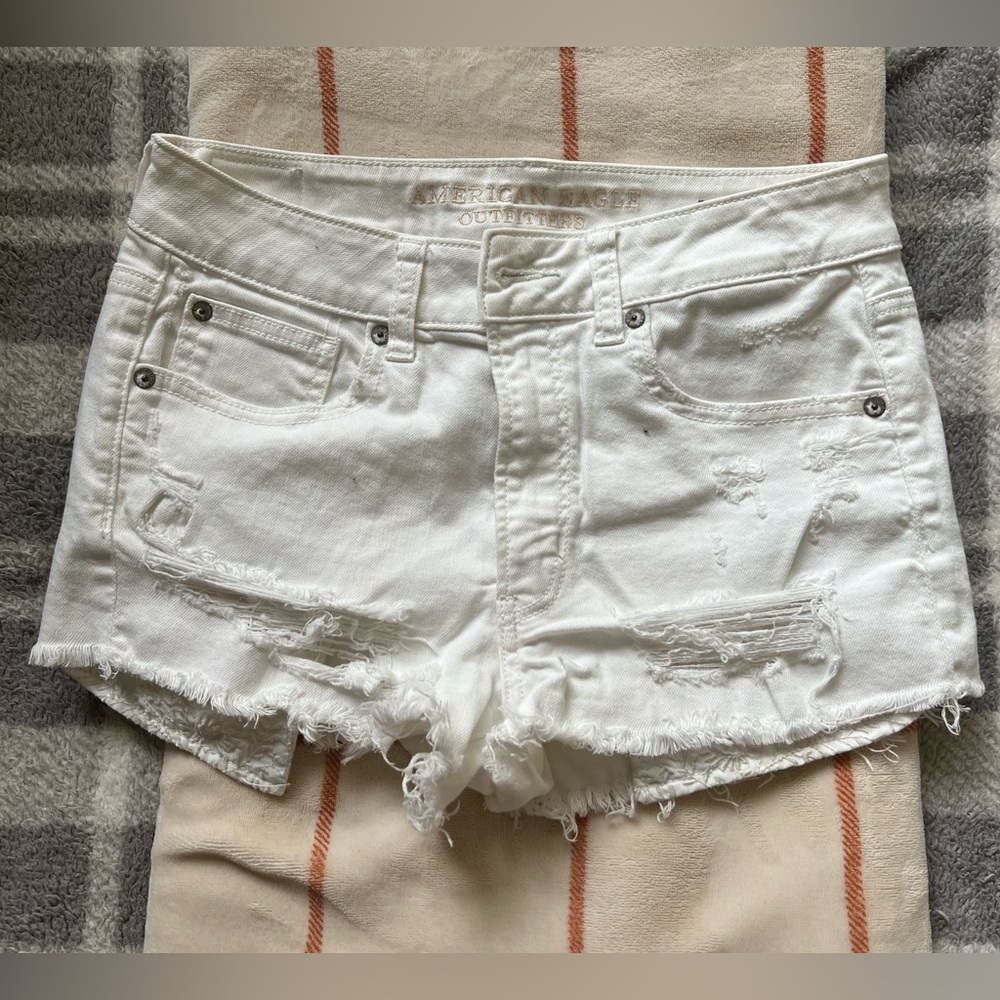 American Eagle Hi-Rise Shortie